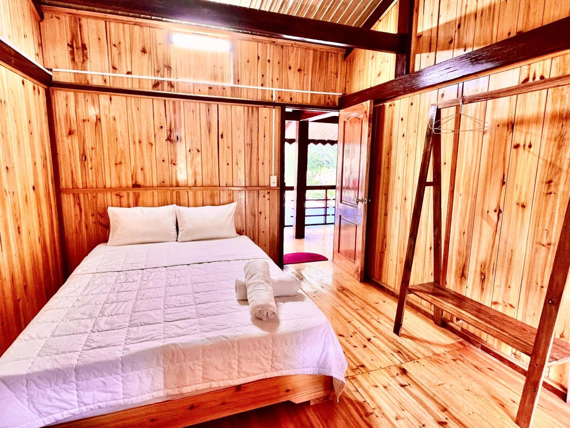 Làng CacDuong Thuong - Eco Houseアパートメント エクステリア 写真