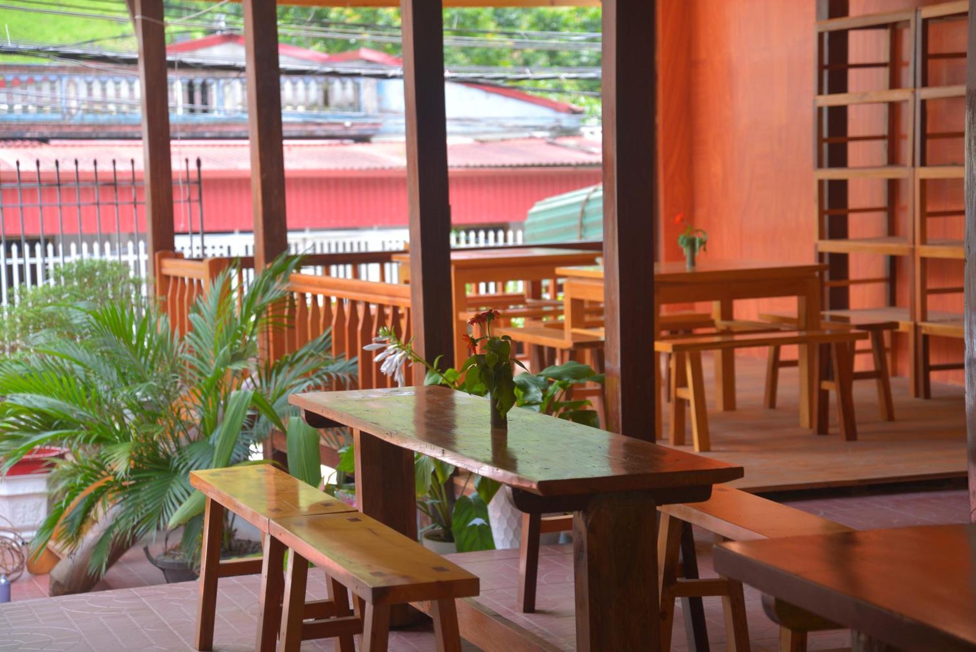 Làng CacDuong Thuong - Eco Houseアパートメント エクステリア 写真