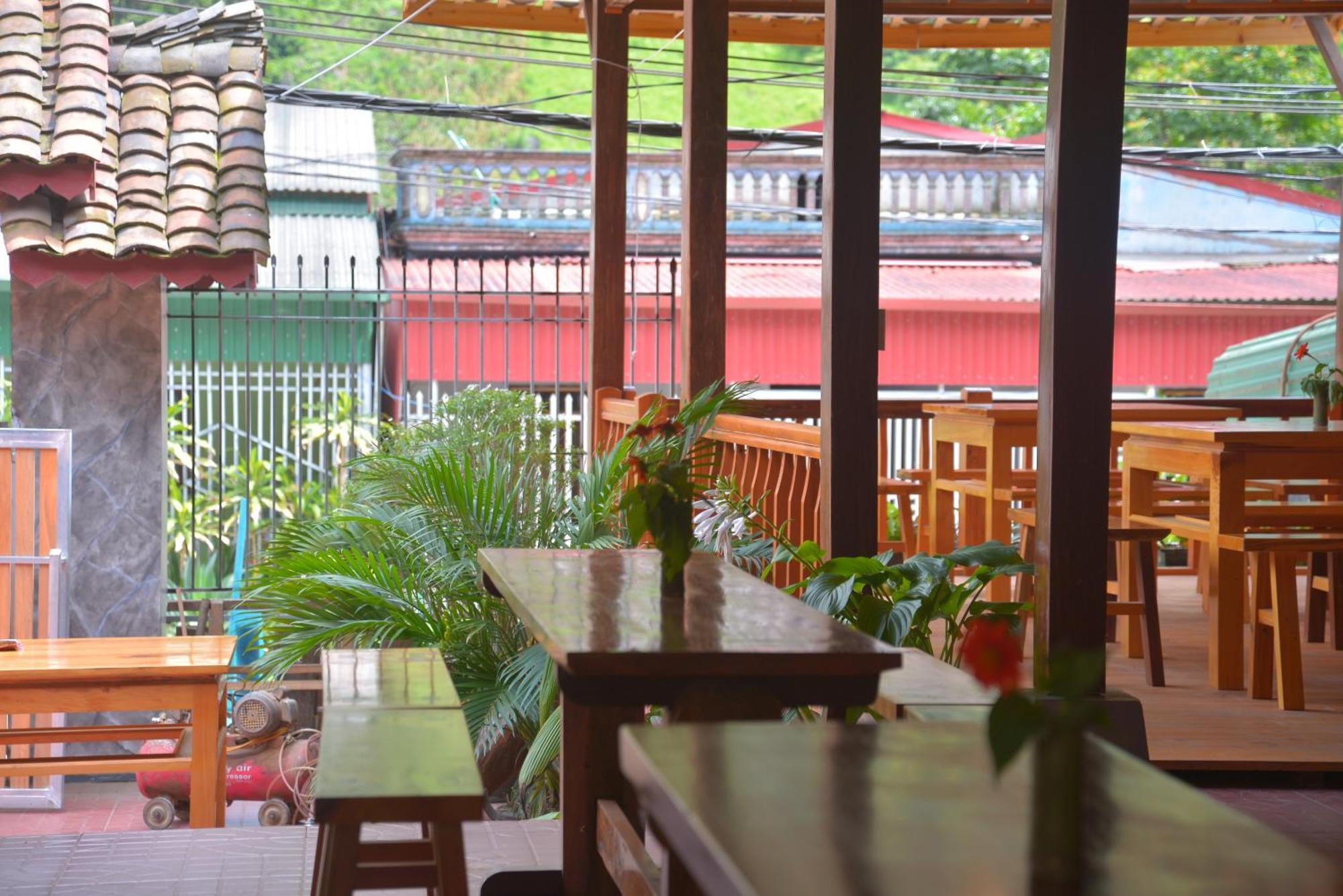 Làng CacDuong Thuong - Eco Houseアパートメント エクステリア 写真